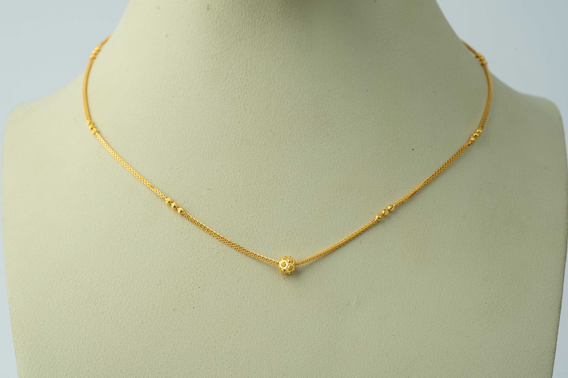 Minimal Luxury Style Guide Featuring Gold beaded chain for Everyday Wear
