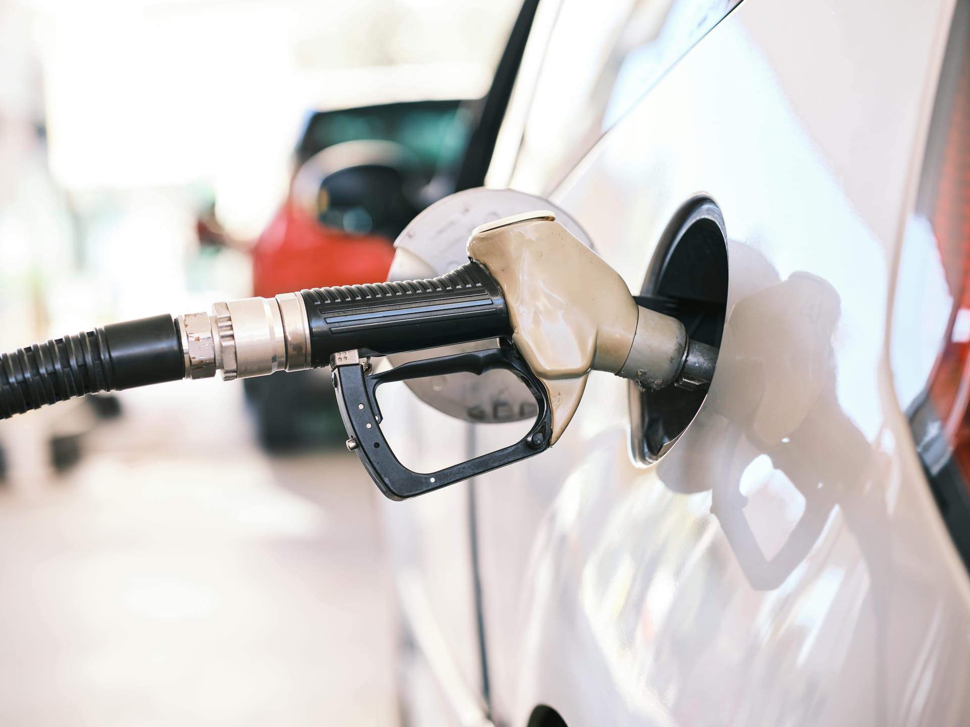 Diesel in petrol car how misfuelling affects engine performance and fuel system